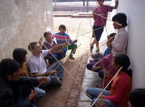 Aatuya_2006079