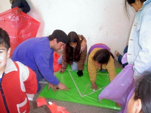 Aatuya_2006083